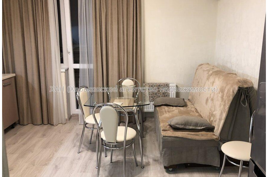 Продам квартиру, Домостроительная ул. , 1  ком., 50 м², евроремонт 