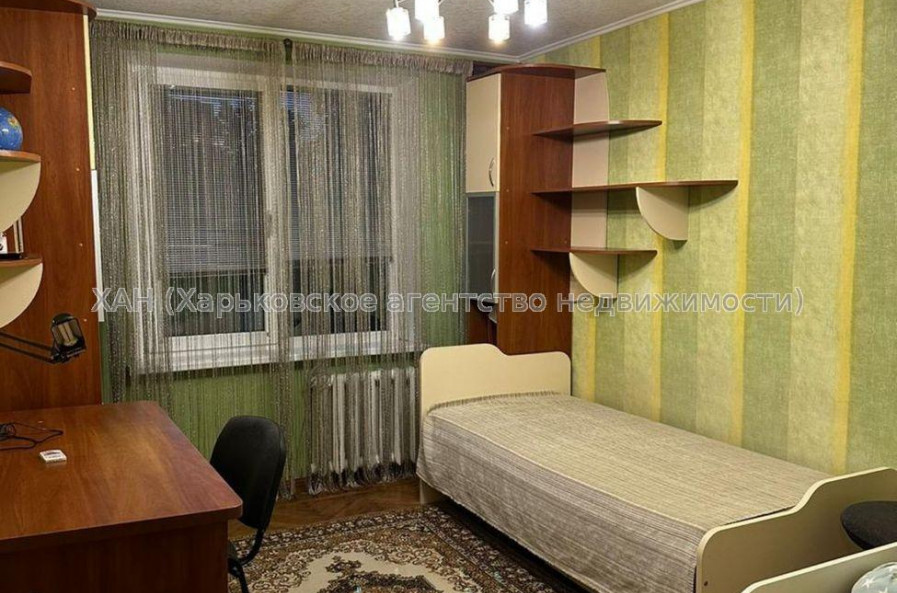 Продам квартиру, Деревянко Алексея ул. , 3  ком., 65.20 м², капитальный ремонт 