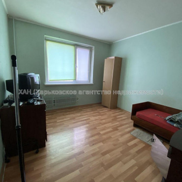Продам квартиру, Юбилейный просп. , 2 кім., 52 м², косметический ремонт 