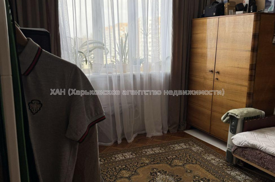 Продам квартиру, Архитекторов ул. , 2 кім., 55 м², косметический ремонт 