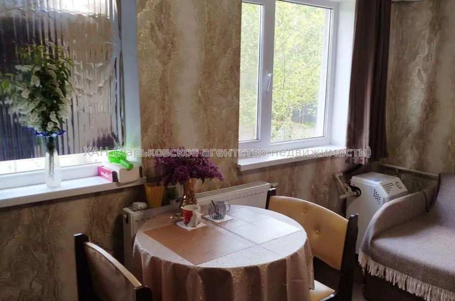 Продам будинок, Зеленогайский просп. , 38 м², 3 соток, косметический ремонт 