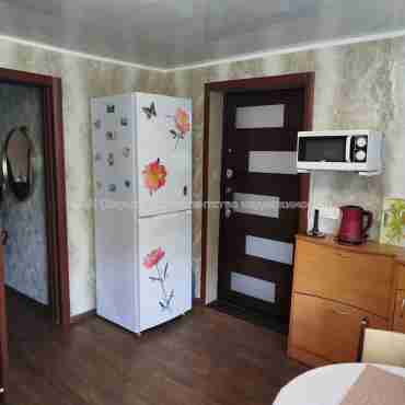 Продам будинок, Зеленогайский просп. , 38 м², 3 соток, косметический ремонт 