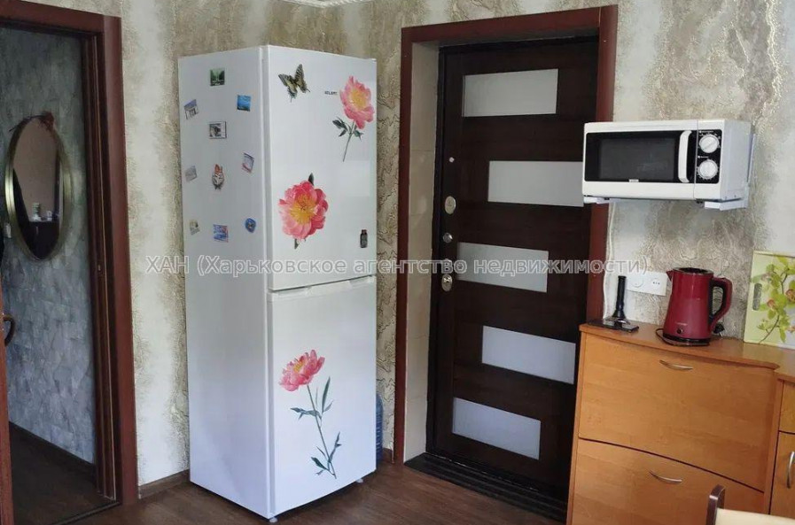 Продам будинок, Зеленогайский просп. , 38 м², 3 соток, косметический ремонт 