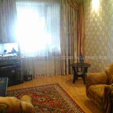 Продам квартиру, Багратиона ул. , 2 кім., 70 м², евроремонт 