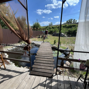 Продам дом, Азовстальская ул. , 50 м², 20 сот., косметический ремонт 