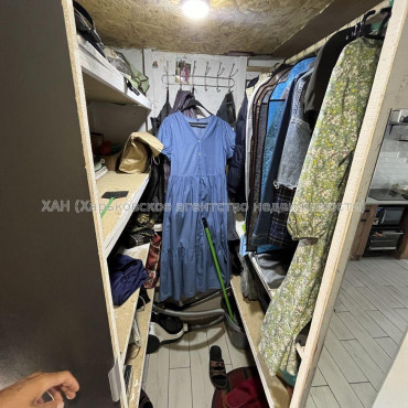 Продам дом, Азовстальская ул. , 50 м², 20 сот., косметический ремонт 