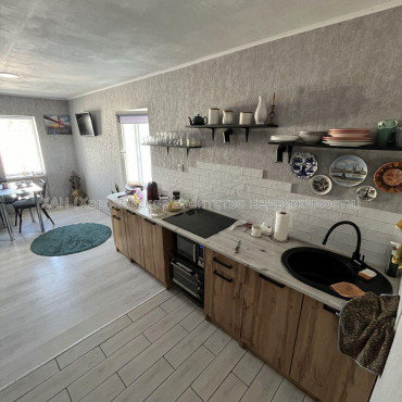 Продам дом, Азовстальская ул. , 50 м², 20 сот., косметический ремонт 