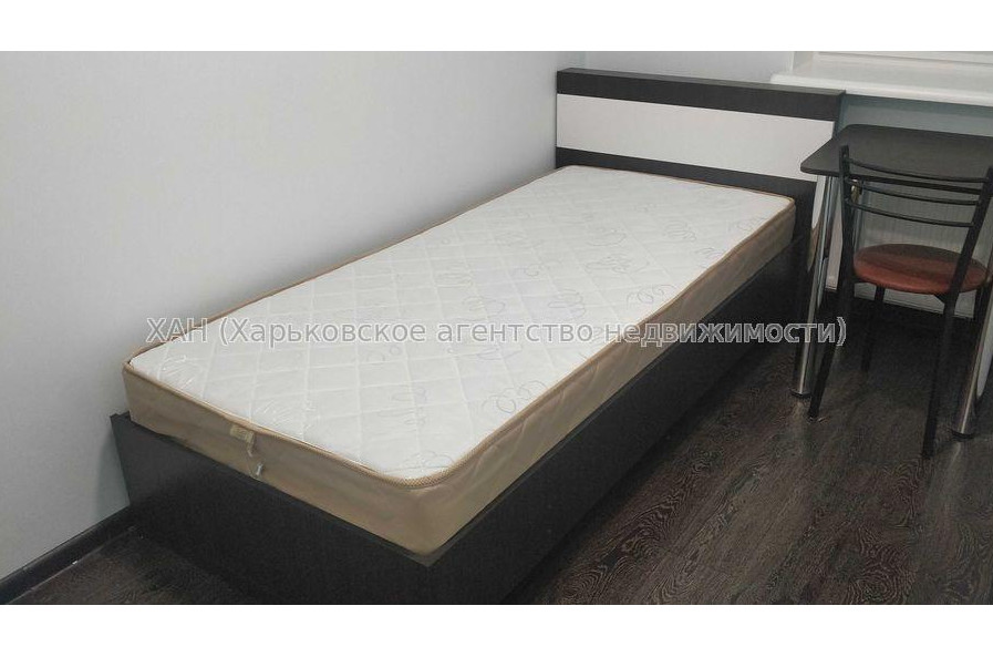 Продам квартиру, Культуры ул. , 16 , 4 кім., 63 м², капитальный ремонт 