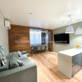 Продам квартиру, Молочная ул. , 2 кім., 72 м², авторский дизайн 