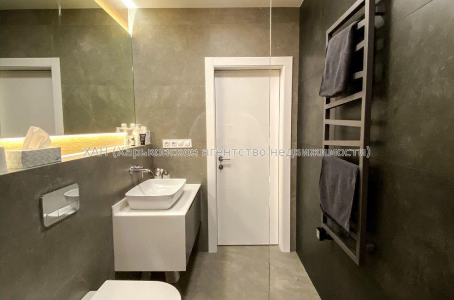 Продам квартиру, Георгия Тарасенко ул. , 2 кім., 72 м², авторский дизайн 
