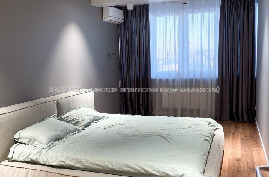 Продам квартиру, Георгия Тарасенко ул. , 2 кім., 72 м², авторский дизайн 