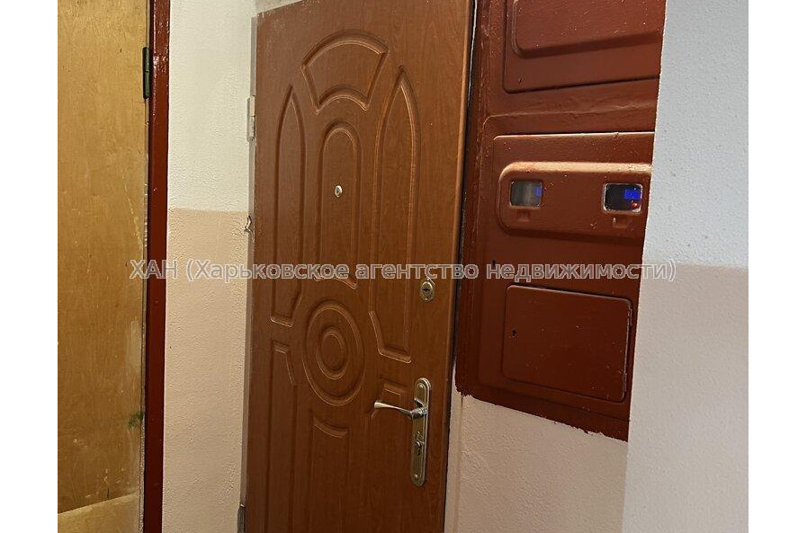 Продам квартиру, Гвардейцев Широнинцев ул. , 1 кім., 32.90 м², капитальный ремонт 