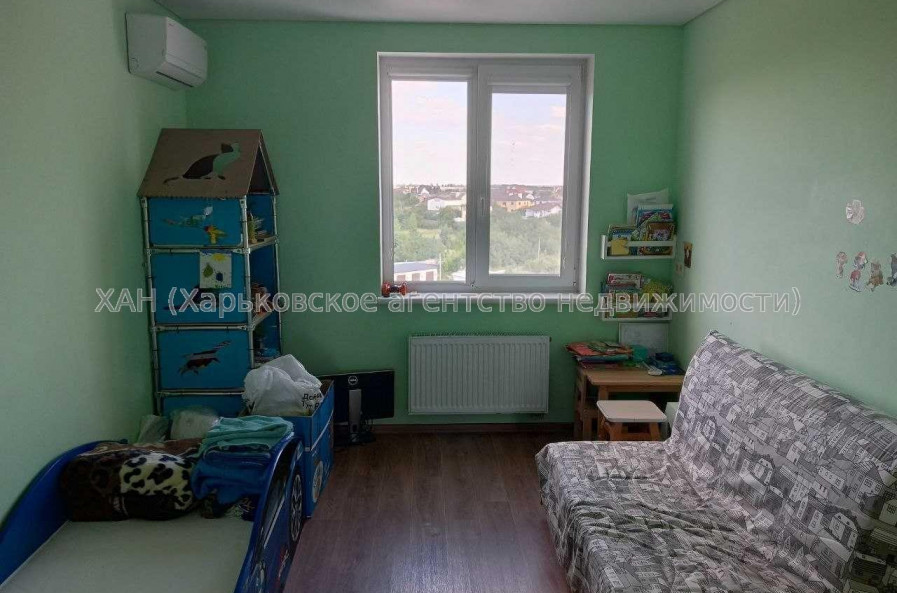 Продам квартиру, Ньютона ул. , 2 кім., 57 м², капитальный ремонт 