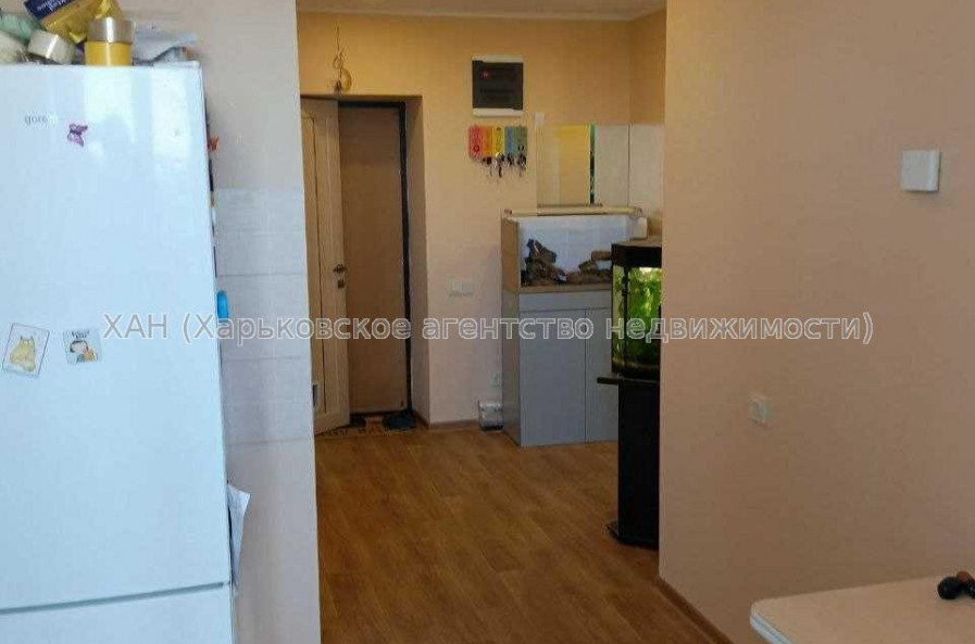 Продам квартиру, Ньютона ул. , 2  ком., 57 м², капитальный ремонт 