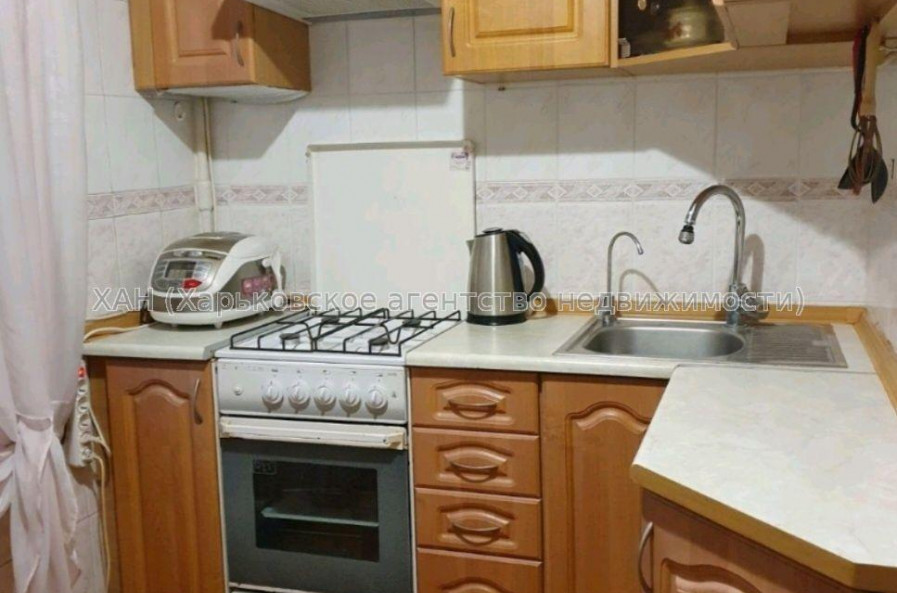 Продам квартиру, Академика Павлова ул. , 3  ком., 64 м², капитальный ремонт 