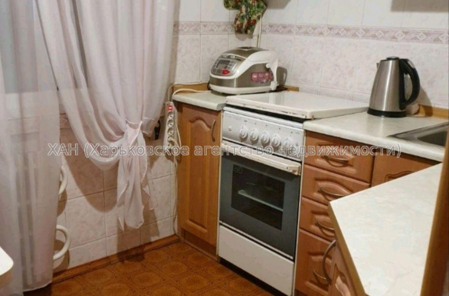 Продам квартиру, Академика Павлова ул. , 3  ком., 64 м², капитальный ремонт 