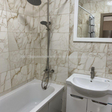 Продам квартиру, Полтавский Шлях ул. , 184 , 1  ком., 41 м², евроремонт 