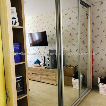 Продам квартиру, Болградская ул. , 1 кім., 25.50 м², евроремонт 