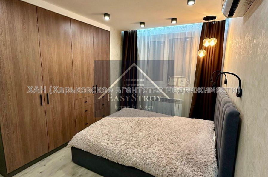 Продам квартиру, Мирослава Мисли ул. , 2  ком., 50 м², авторский дизайн 