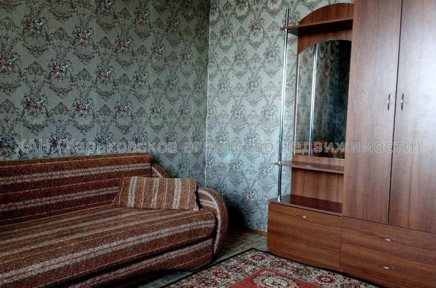 Продам квартиру, Сергеевская ул. , 2  ком., 54 м², косметический ремонт 