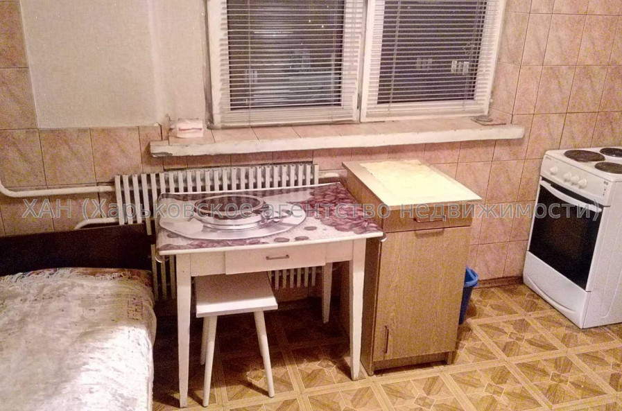 Продам квартиру, Сергеевская ул. , 2  ком., 54 м², косметический ремонт 