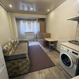 Продам квартиру, Байрона пр-т , 1 кім., 21.60 м², капитальный ремонт