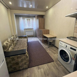 Продам квартиру, Байрона пр-т , 1  ком., 21.60 м², капитальный ремонт