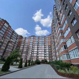 Продам квартиру, Мирная ул. , 2 кім., 80 м², евроремонт