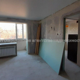 Продам квартиру, Жасминовый б-р , 1 кім., 34 м², без внутренних работ