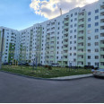Продам квартиру, Мира ул. , 2 кім., 57 м², без внутренних работ 