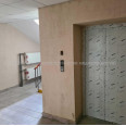 Продам квартиру, Мира ул. , 2 кім., 57 м², без внутренних работ 