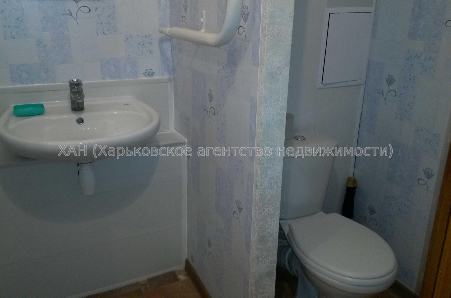 Продам квартиру, Гвардейцев Широнинцев ул. , 3  ком., 70 м², косметический ремонт 