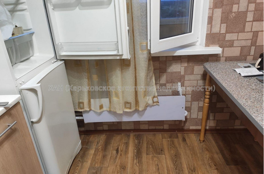 Продам квартиру, Светлая ул. , 11А , 1  ком., 36 м², евроремонт 
