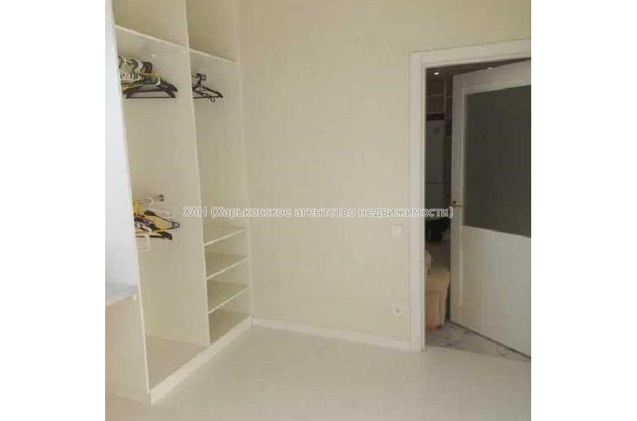 Продам квартиру, Победы просп. , 2 кім., 50 м², евроремонт 