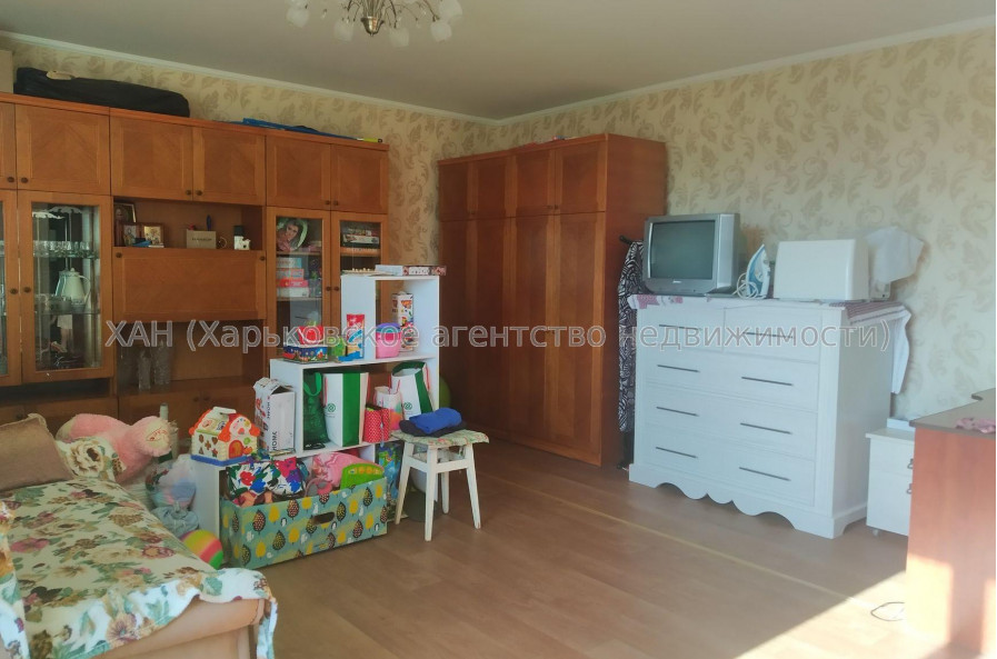 Продам квартиру, Достоевского ул. , 2  ком., 61 м², капитальный ремонт 