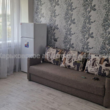 Продам квартиру, Владислава Зубенко ул. , 1 кім., 30 м², капитальный ремонт 