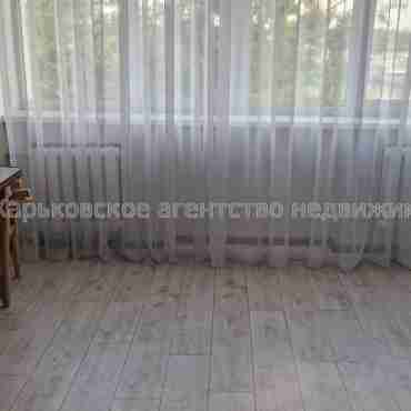 Продам квартиру, Владислава Зубенко ул. , 1  ком., 30 м², капитальный ремонт 