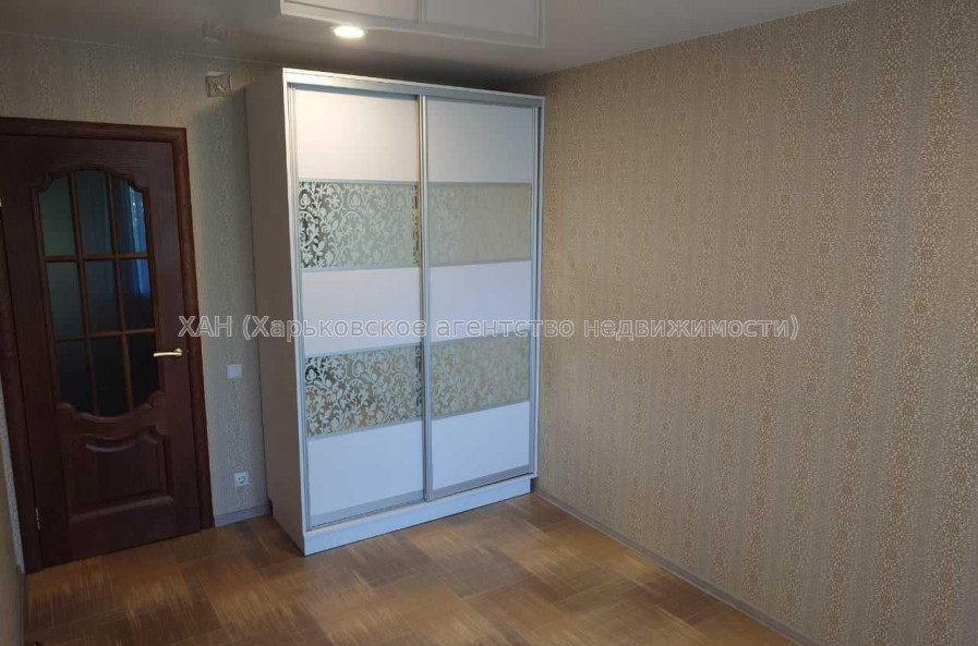 Продам квартиру, Курчатова просп. , 3 кім., 66 м², евроремонт 