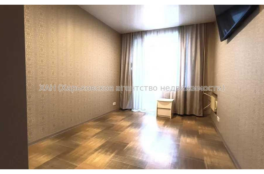 Продам квартиру, Курчатова просп. , 3 кім., 66 м², евроремонт 