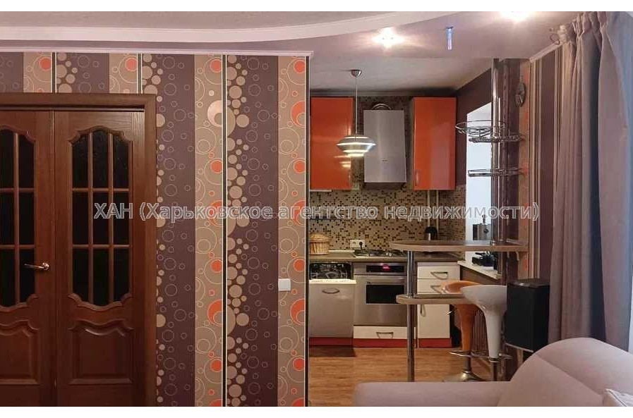 Продам квартиру, Курчатова просп. , 3 кім., 66 м², евроремонт 