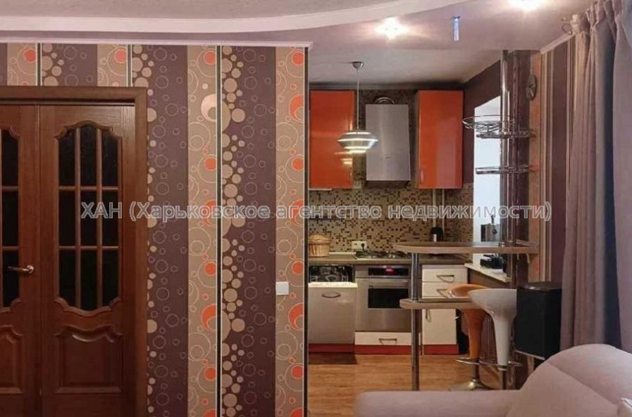 Продам квартиру, Курчатова просп. , 3 кім., 66 м², евроремонт 