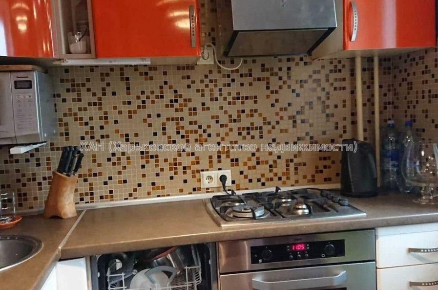 Продам квартиру, Курчатова просп. , 3 кім., 66 м², евроремонт 