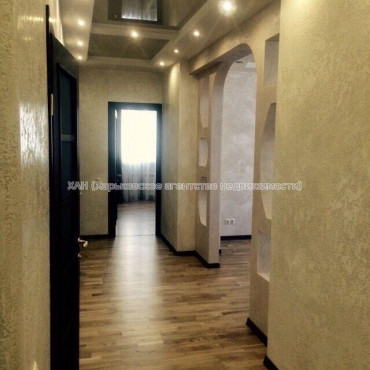 Продам квартиру, Григоровское шоссе , 3  ком., 95 м², евроремонт 