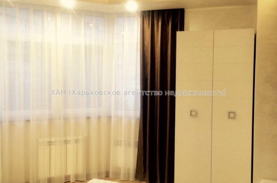 Продам квартиру, Григоровское шоссе , 3  ком., 95 м², евроремонт 