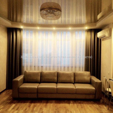 Продам квартиру, Григоровское шоссе , 3  ком., 95 м², евроремонт 