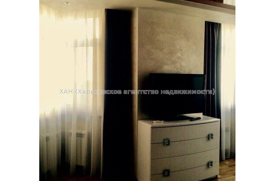 Продам квартиру, Григоровское шоссе , 3 кім., 95 м², евроремонт 