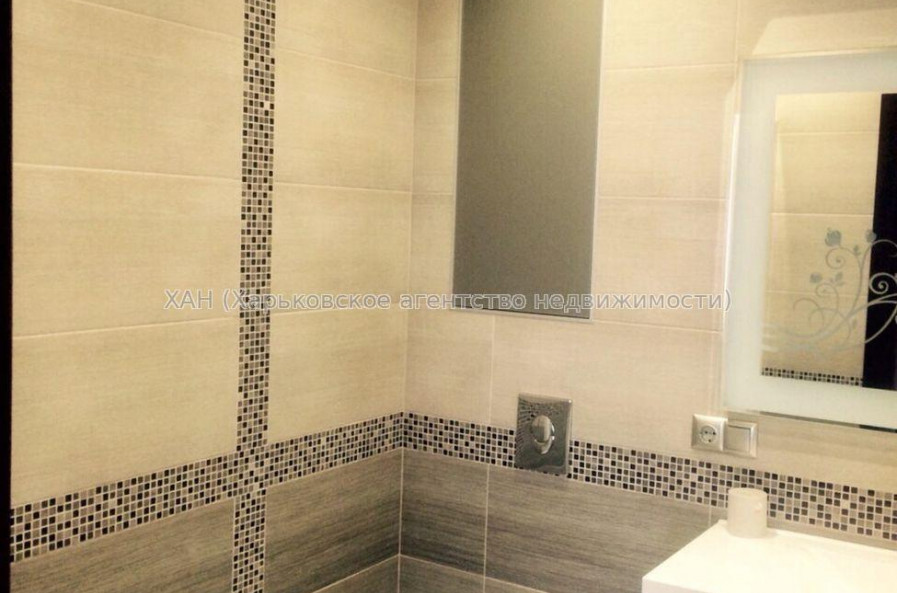 Продам квартиру, Григоровское шоссе , 3  ком., 95 м², евроремонт 