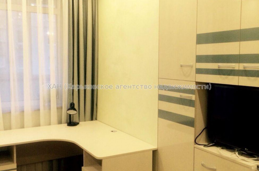 Продам квартиру, Григоровское шоссе , 3  ком., 95 м², евроремонт 