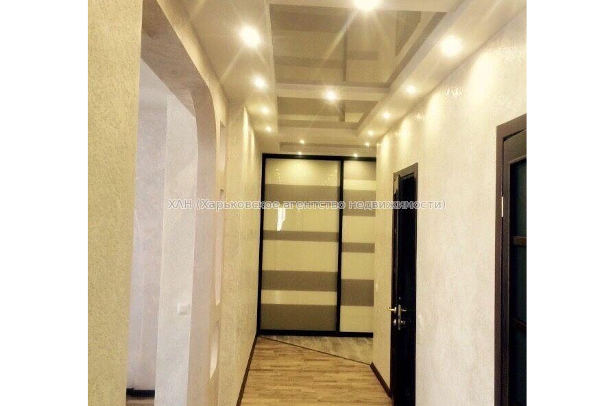 Продам квартиру, Григоровское шоссе , 3  ком., 95 м², евроремонт 