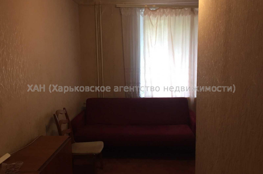 Продам квартиру, Михайлика ул. , 3  ком., 63 м², косметический ремонт 